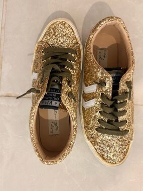 Vintage Havana Gold Sparkle Sneakers with Beige Insole